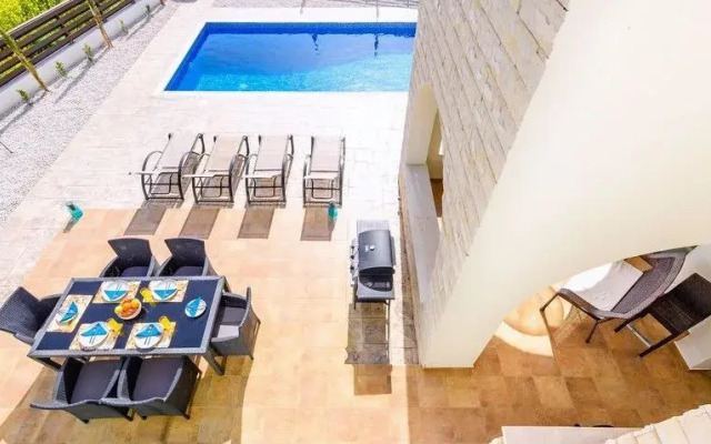 Kymma Villa #25