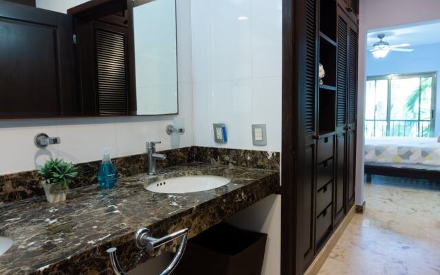 Paseo Del Sol Surf 203 3 Bedroom Condo by RedAwning