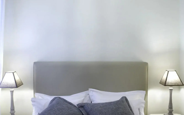 Sweet Home Hotel