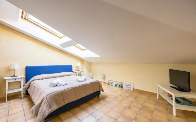 Pica Starlight at Central Station