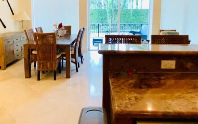 Landmark Unit 102