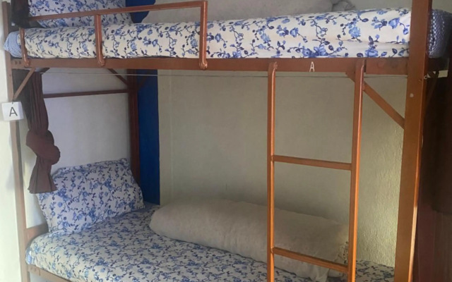 Planet Nomad Hostel By Shantipur