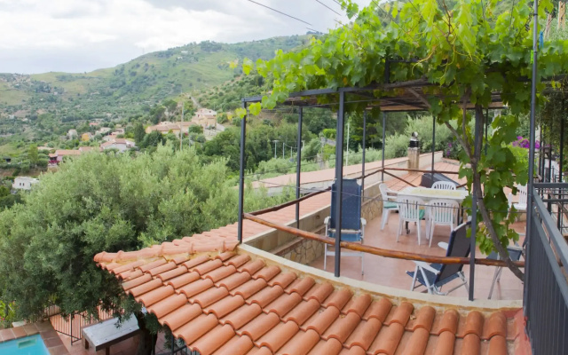 L Arca Residence