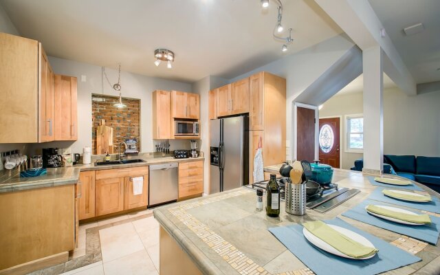 Hyde Park Family Retreat