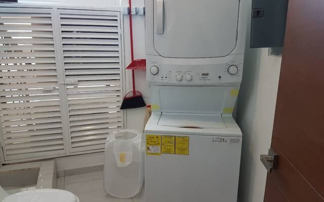 Isla Cuale Mountain View