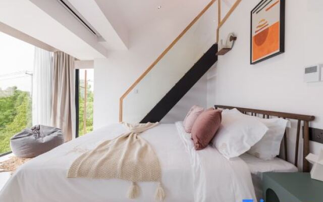 Shanghai Oak Su OAK·Parent-child Vacation·Pool Vacation Beauty Su