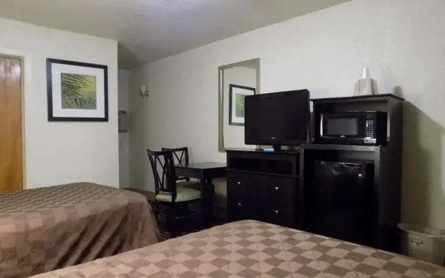 Budget Inn