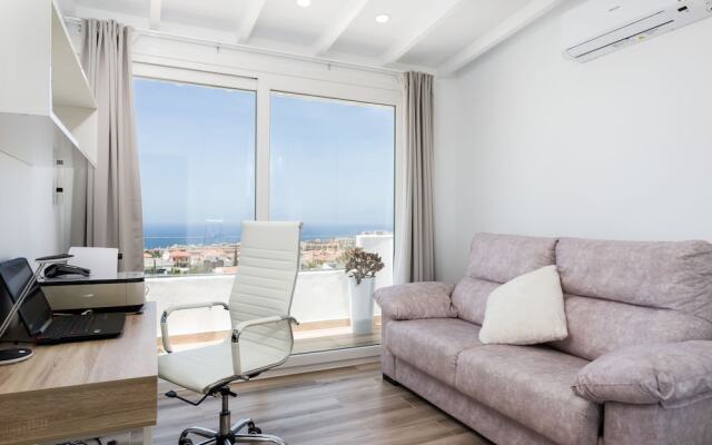Villa Valentina Ocean View Heated Pool