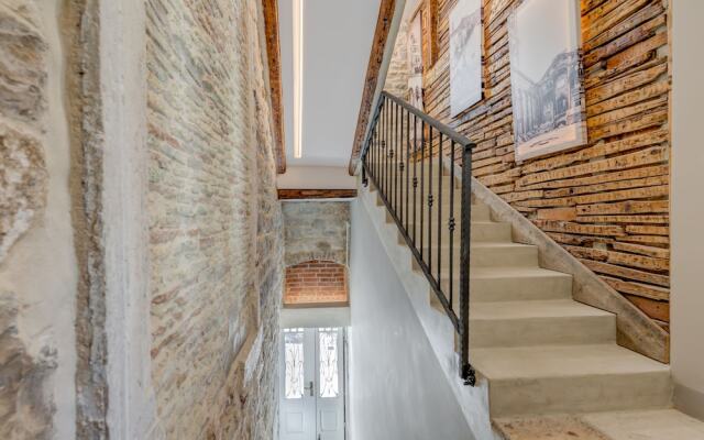 Split Palace Luxury Retreat