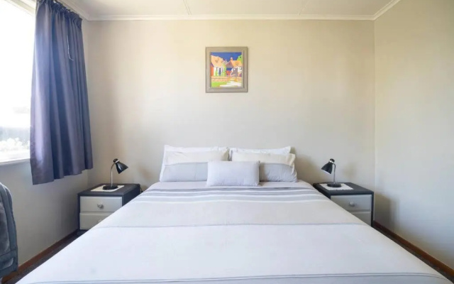 Turangi Home Family Size – Guest Rooms – Turangi