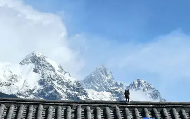 Lijiang Snow Mountain House View Courtyard (Baisha Ancient Town Branch)