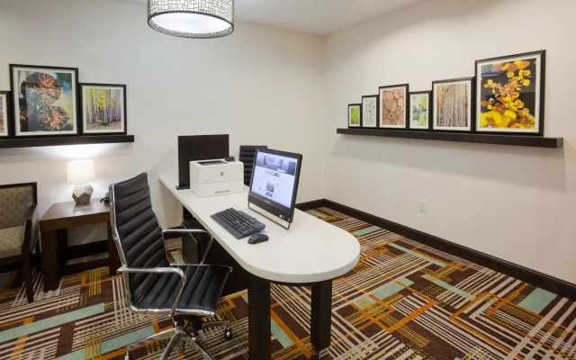 Homewood Suites by Hilton Davenport