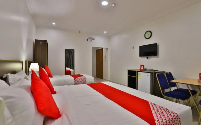 OYO 323 Aknan Ohod Hotel
