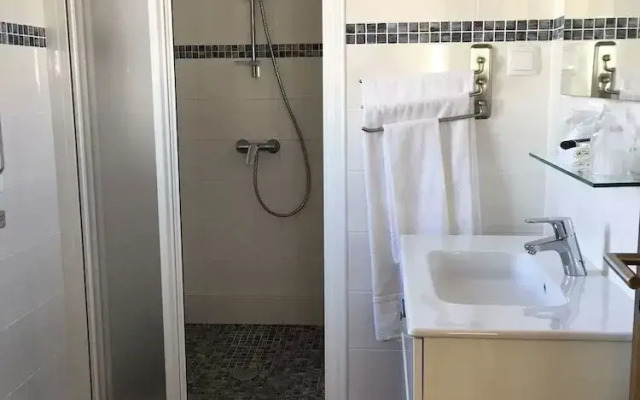 Silver Coast Vacation Inn