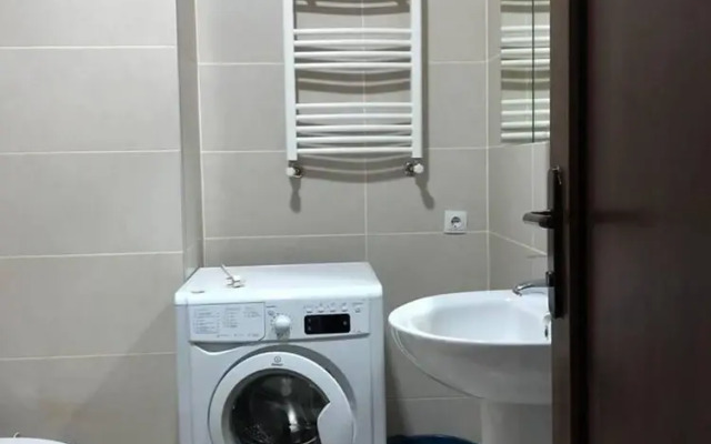Nearby Chavchavadze Ave Sweet Home With Terrace