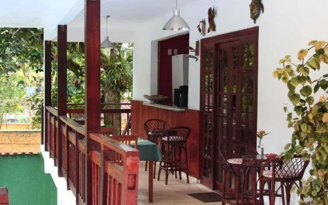Vila Atlântica Inn