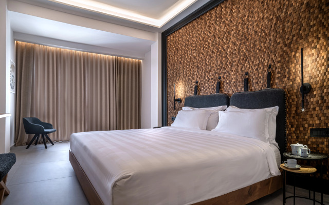 Hotel Petinos