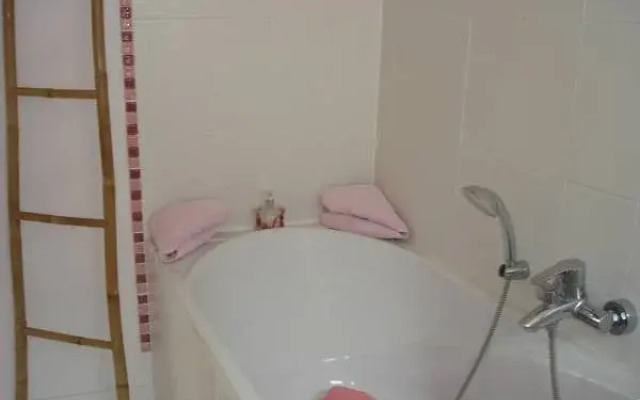 Jane'Laur Bed & Breakfast