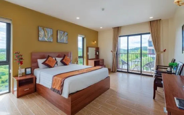 Luxy Park Hotel & Apartments - MTown