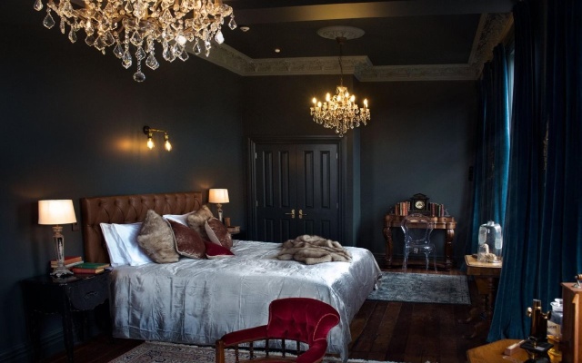 The Royal Hotel – Guest Rooms – Featherston