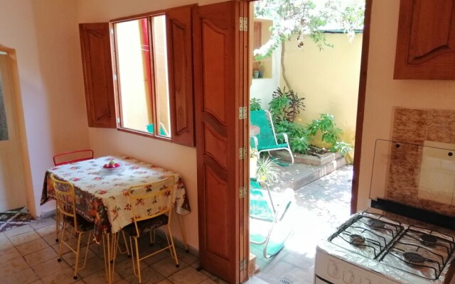 Hostal Tristá 117