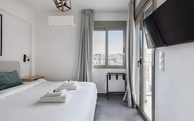 Andromeda - 1 Bedroom Apt & Terrace in Athens