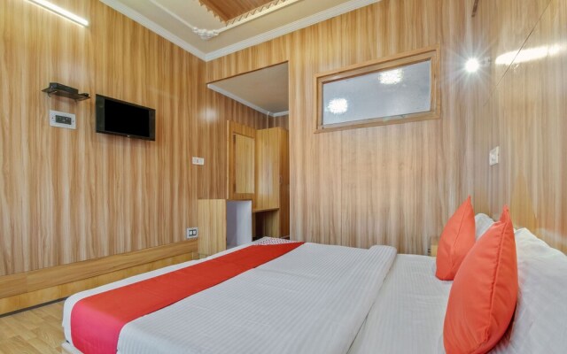 Snow Palace Hotel