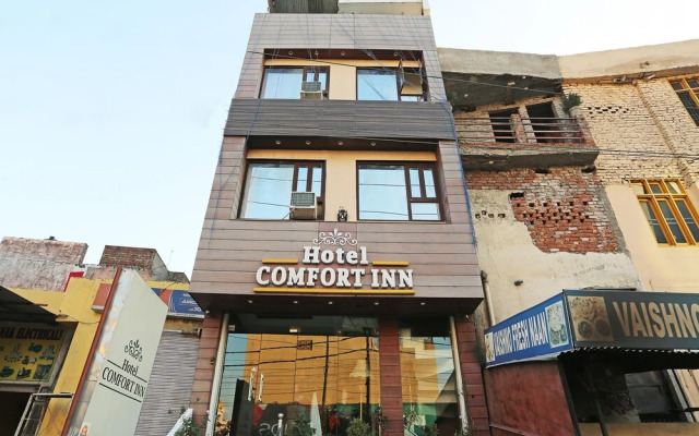 OYO 26156 Comfort Inn