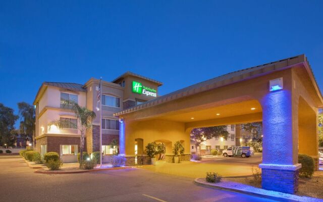 Comfort Inn & Suites At ASU