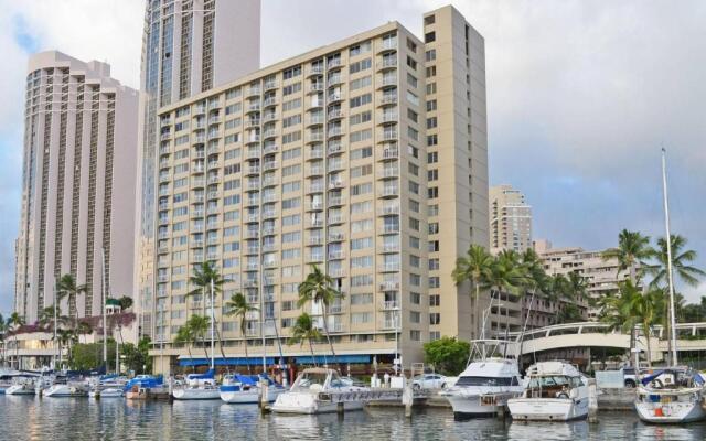 Ilikai Marina #386