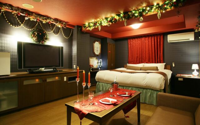 Hotel Blan Chapel Christmas Narita (Love Hotel)
