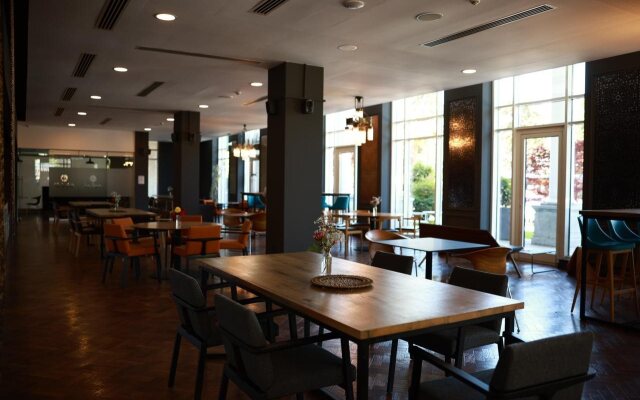 Le Port Apart Hotel