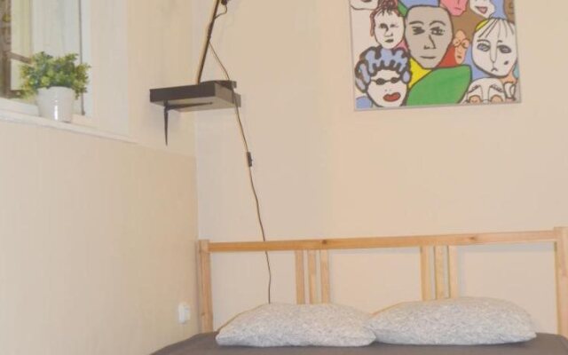 Artist Guest House