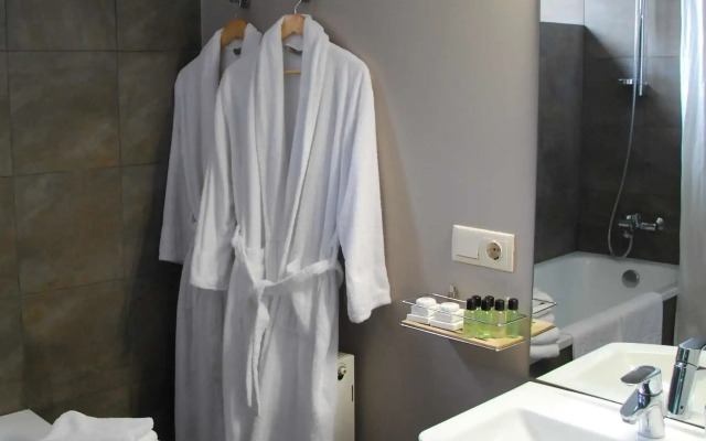 Bontiak Hotel