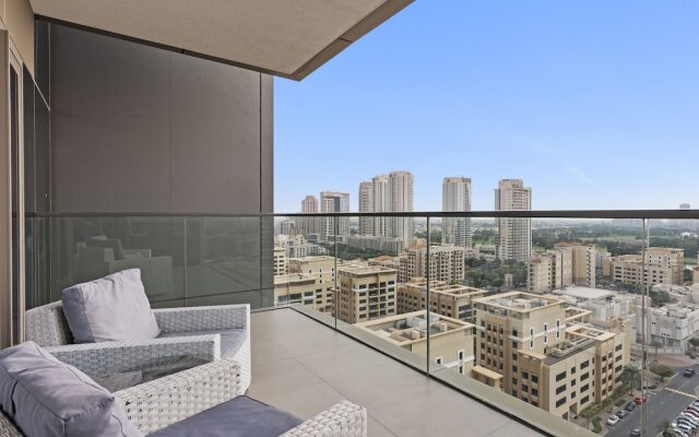 WelHome - Greenery Beautiful Apartment Onyx Tower 2