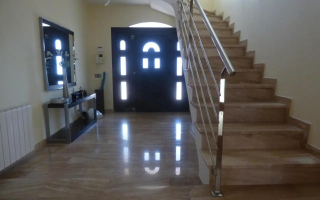 Chalet moderno con PISCINA en Calafell