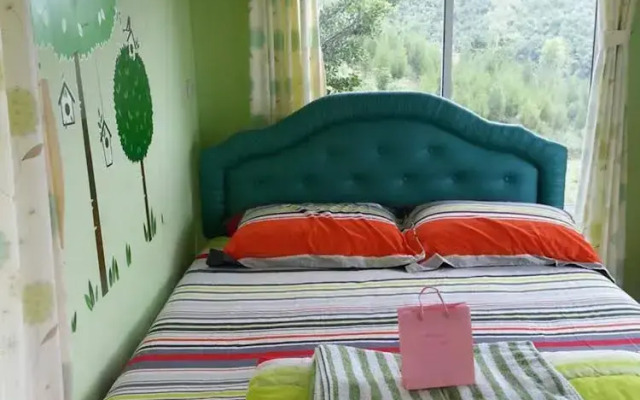 Hi Cube Suanphung resort