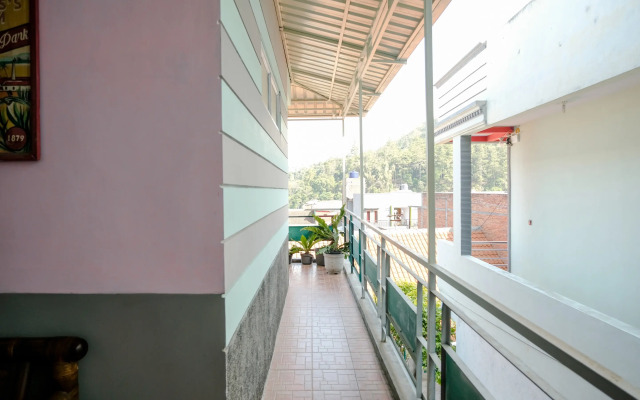 OYO 2046 Villa Hardi