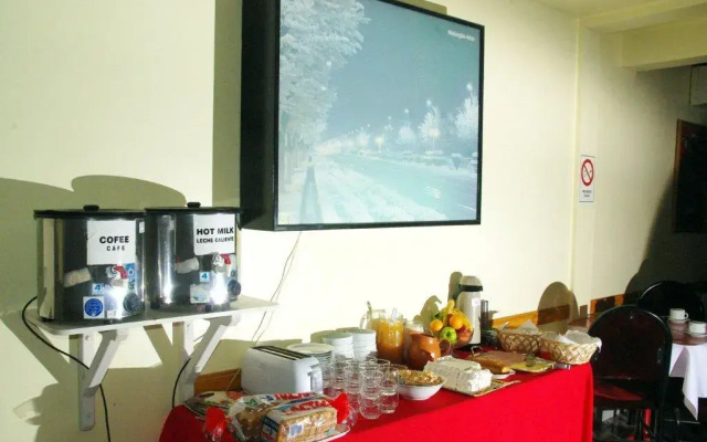 Rioma Hotel