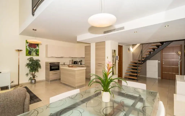 Cannes Luxurious duplex apartment - green & quiet environment centre 5 mns by Olam Properties - Apartment in Cannes - Photo 2
