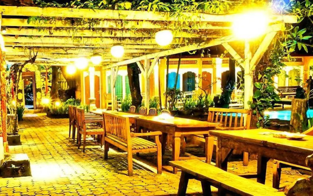 Puri Wisata Balinese Style Hotel