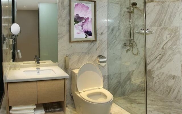 Lavande Hotel Wuhan Huanghelou Branch