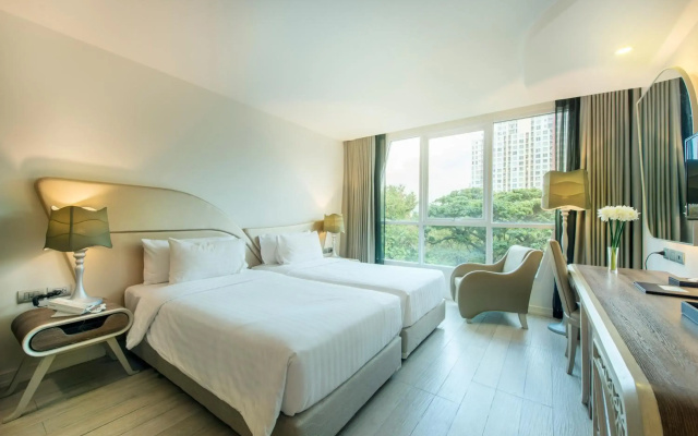 Le Tada Parkview Hotel