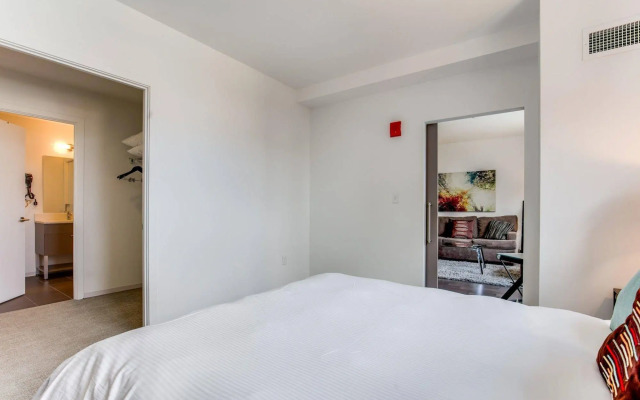 Global Luxury Suites at Kendall East