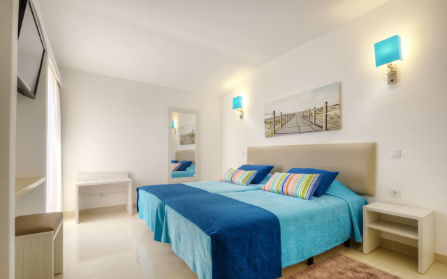 3HB Golden Beach