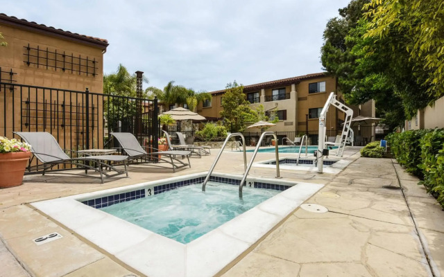 Courtyard Palo Alto Los Altos