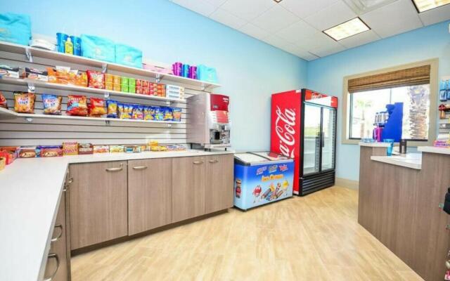 Amazing Champions Gate 7 bedrooms/6 bathrooms!