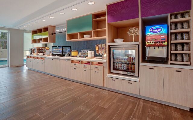 Home2 Suites by Hilton Lakewood Ranch