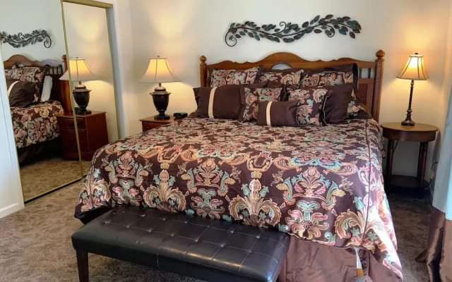 Whispering Pines 622