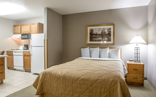 MainStay Suites Cedar Rapids North - Marion